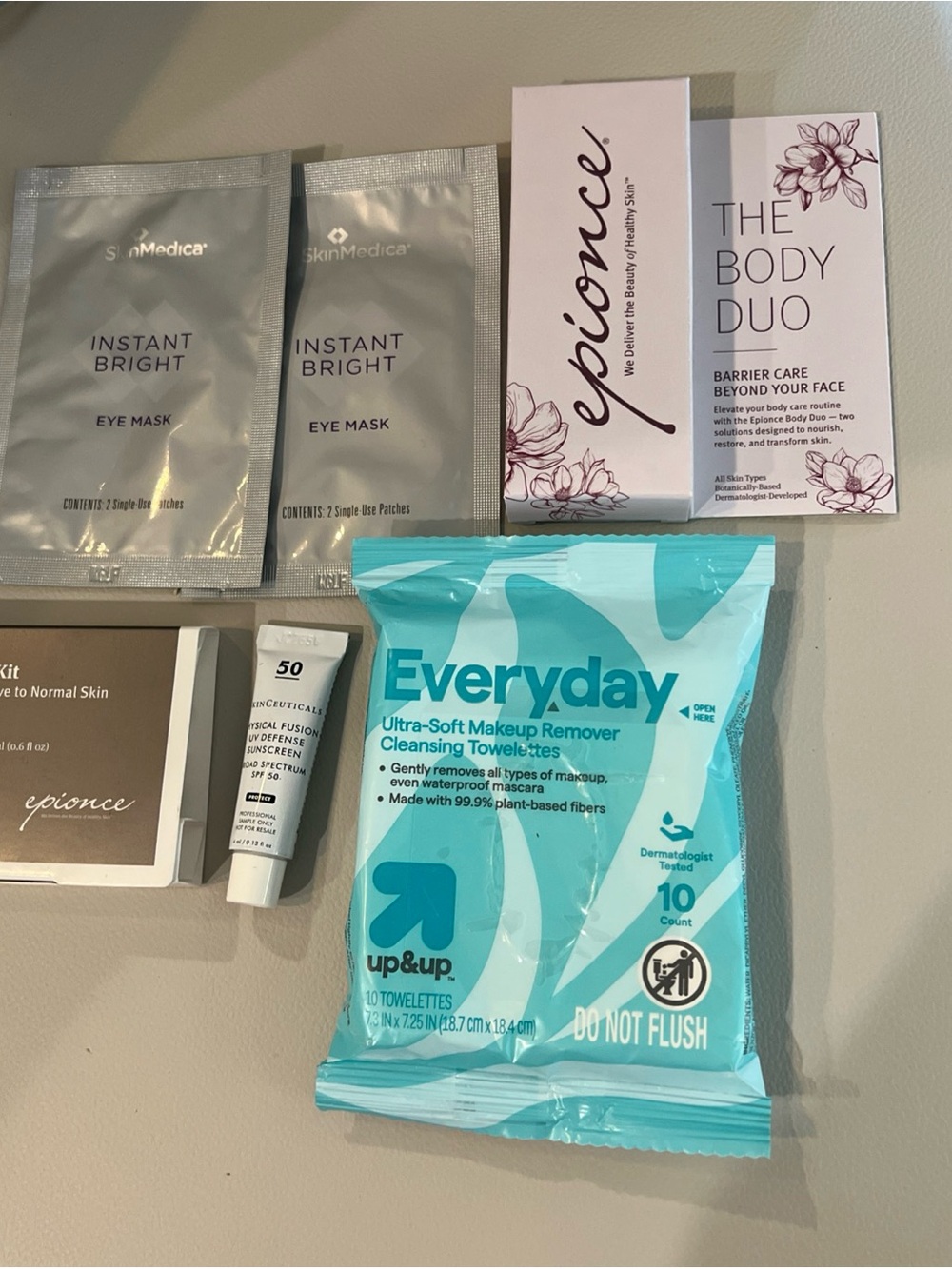 2x SkinMedica Instant Bright Eye Masks + Epionce Sample Kit + Body Duo + Sunscrn